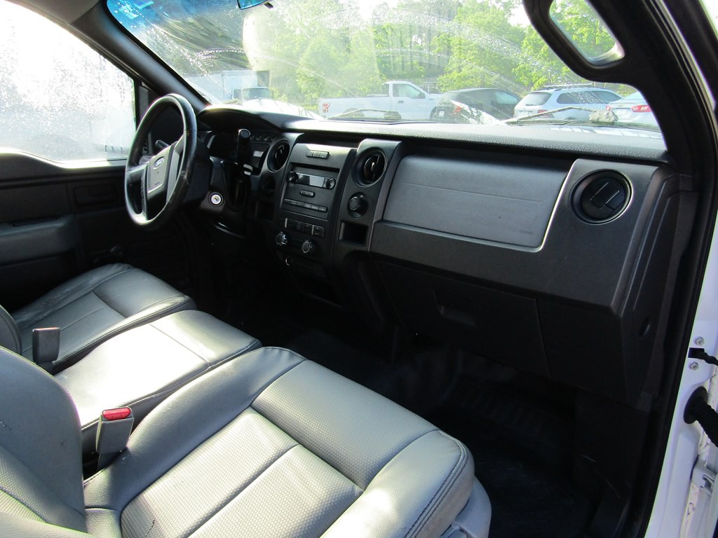 2013 Ford F-150 Image 28