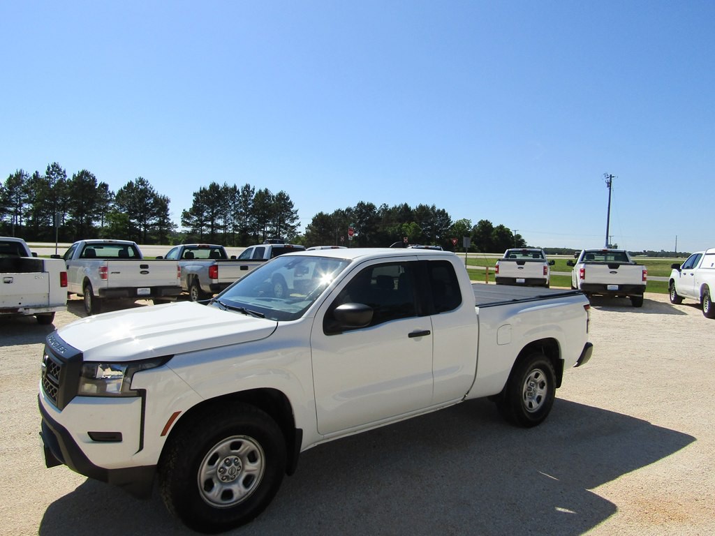 2022 Nissan Frontier Image 17