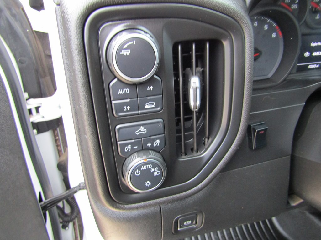 2020 Chevrolet Silverado 1500 Image 25