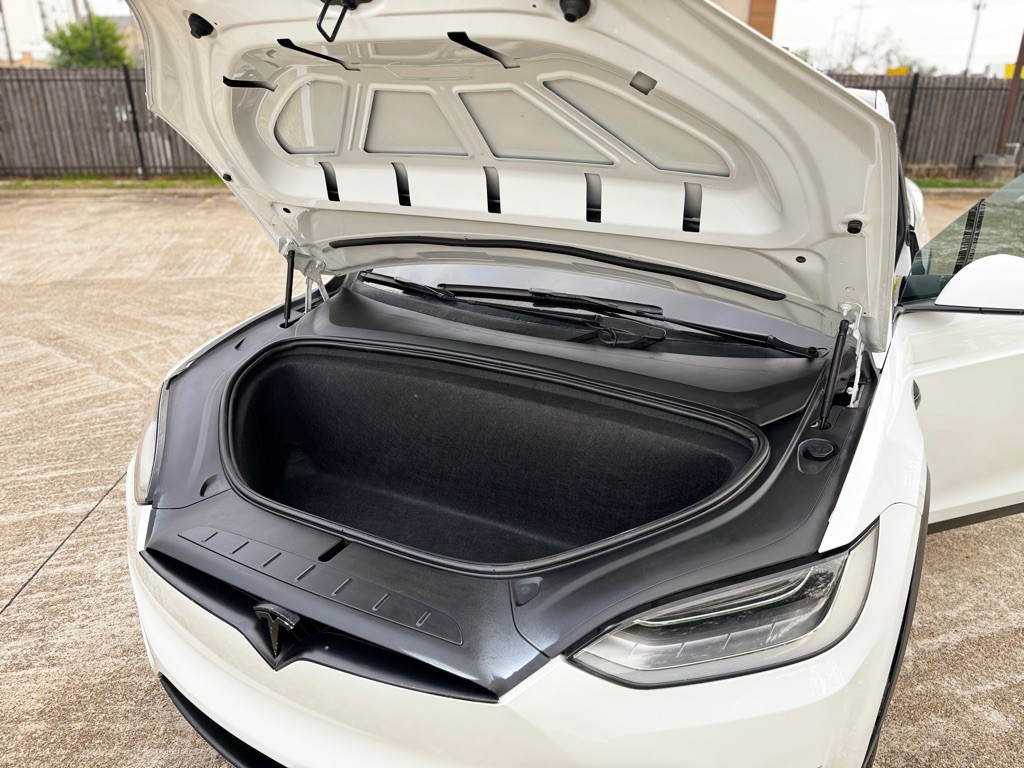 2018 Tesla Model X Image 15