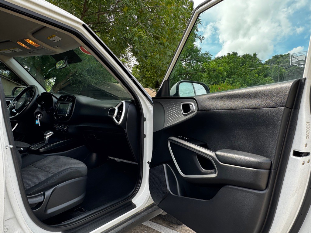 2020 Kia Soul Image 21