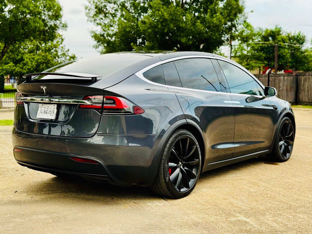 2019 Tesla Model X Image 4
