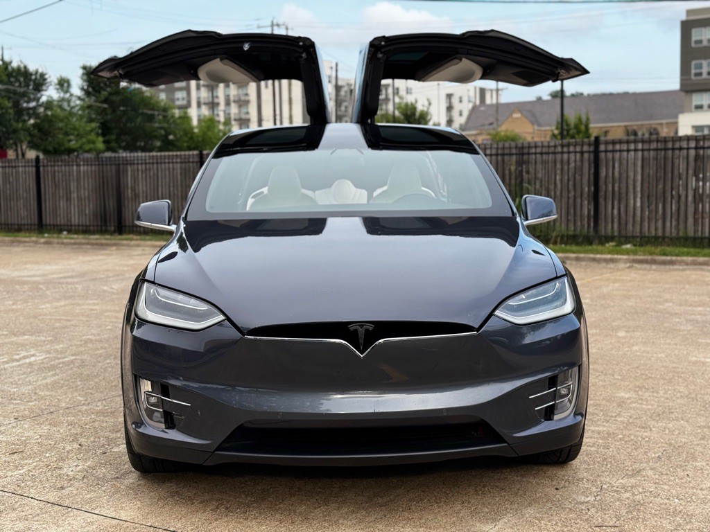 2019 Tesla Model X Image 6