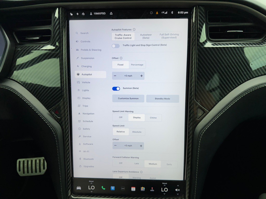 2019 Tesla Model X Image 18