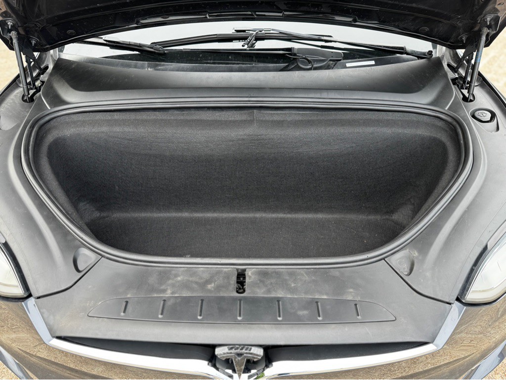 2019 Tesla Model X Image 29