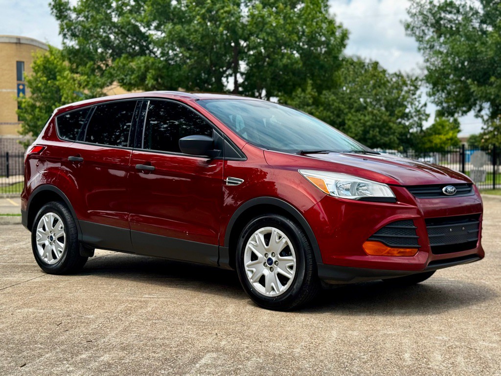 2014 Ford Escape Image 2