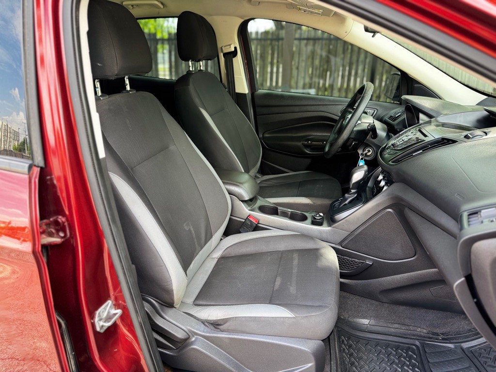 2014 Ford Escape Image 16