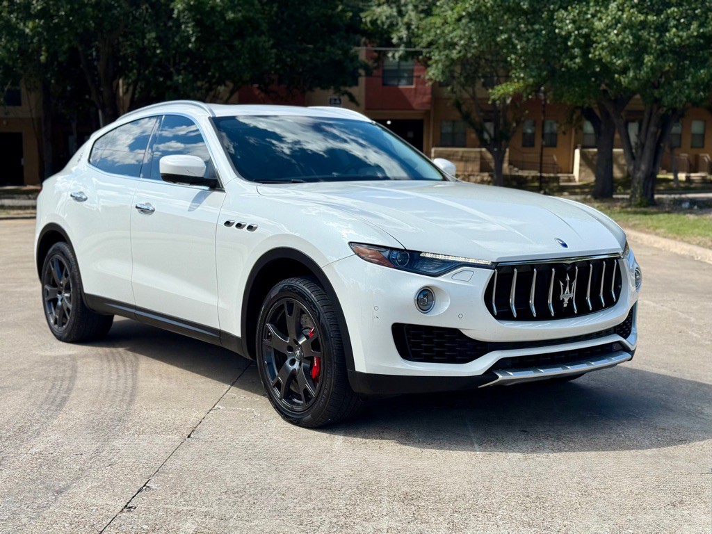 2018 Maserati Levante Image 2