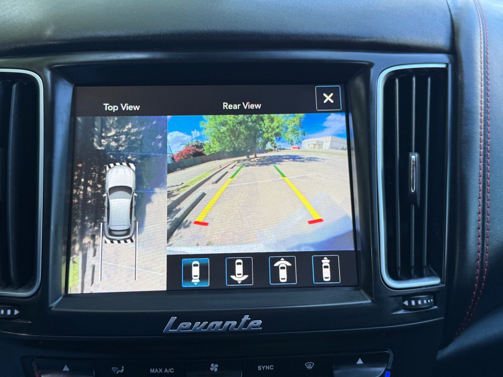 2018 Maserati Levante Image 19