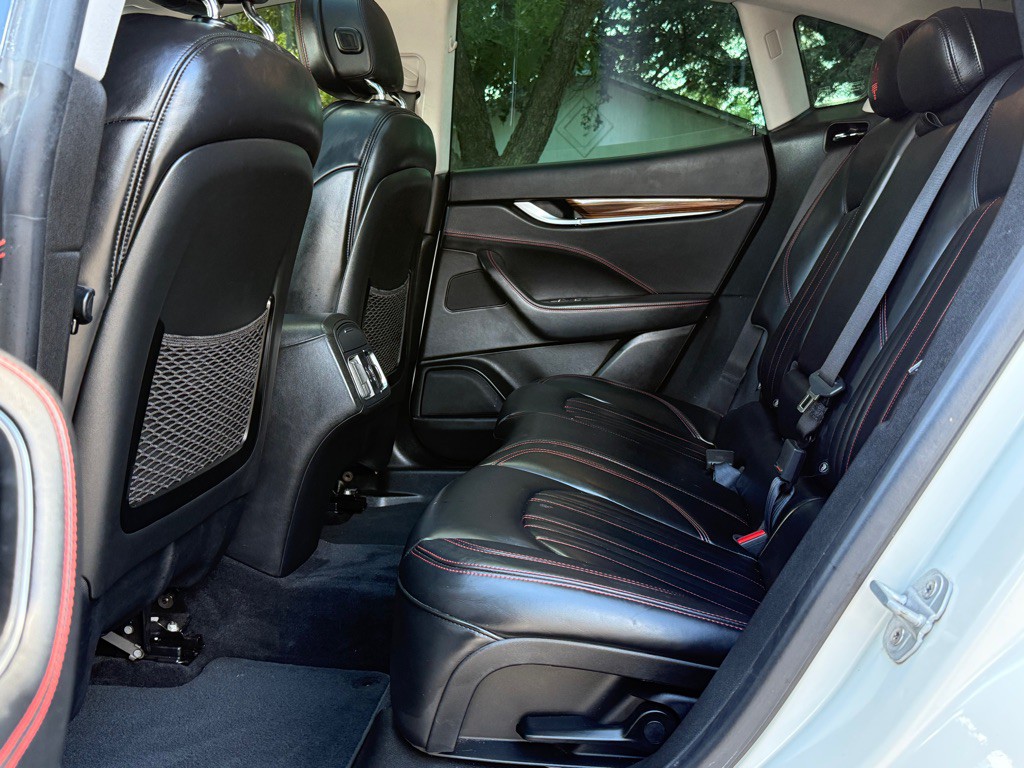 2018 Maserati Levante Image 28