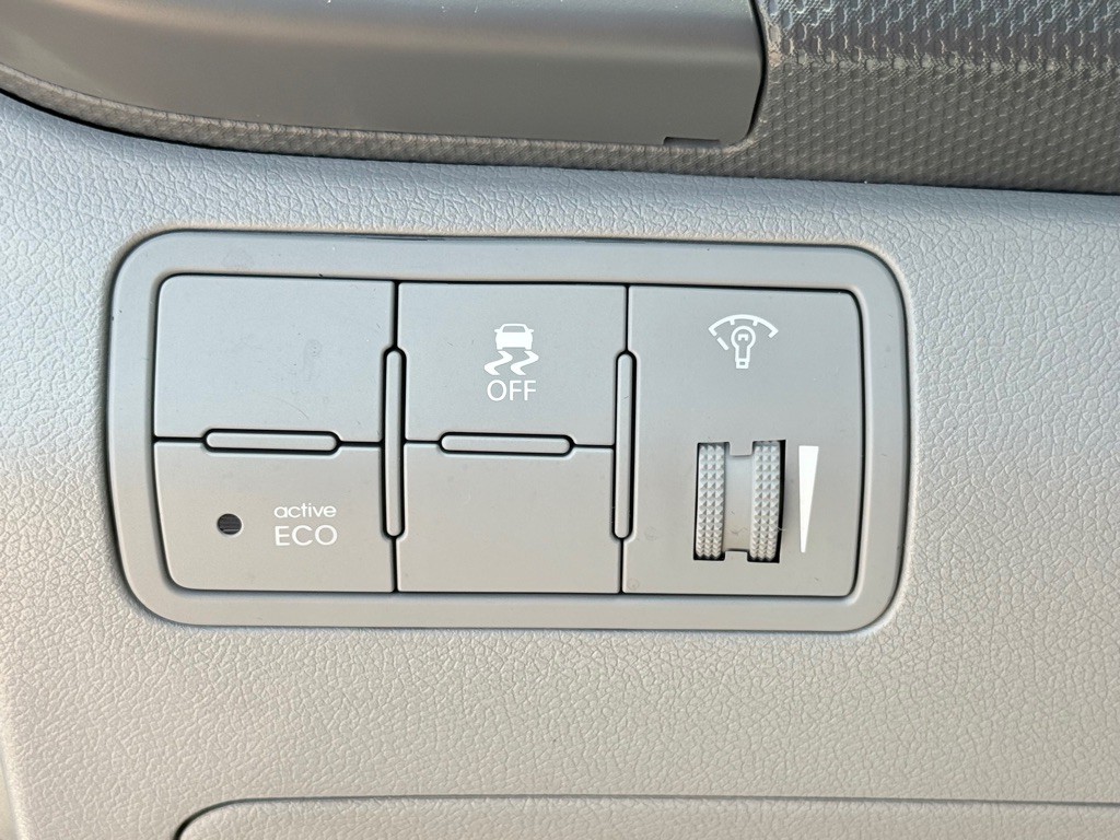 2017 Hyundai Accent Image 10