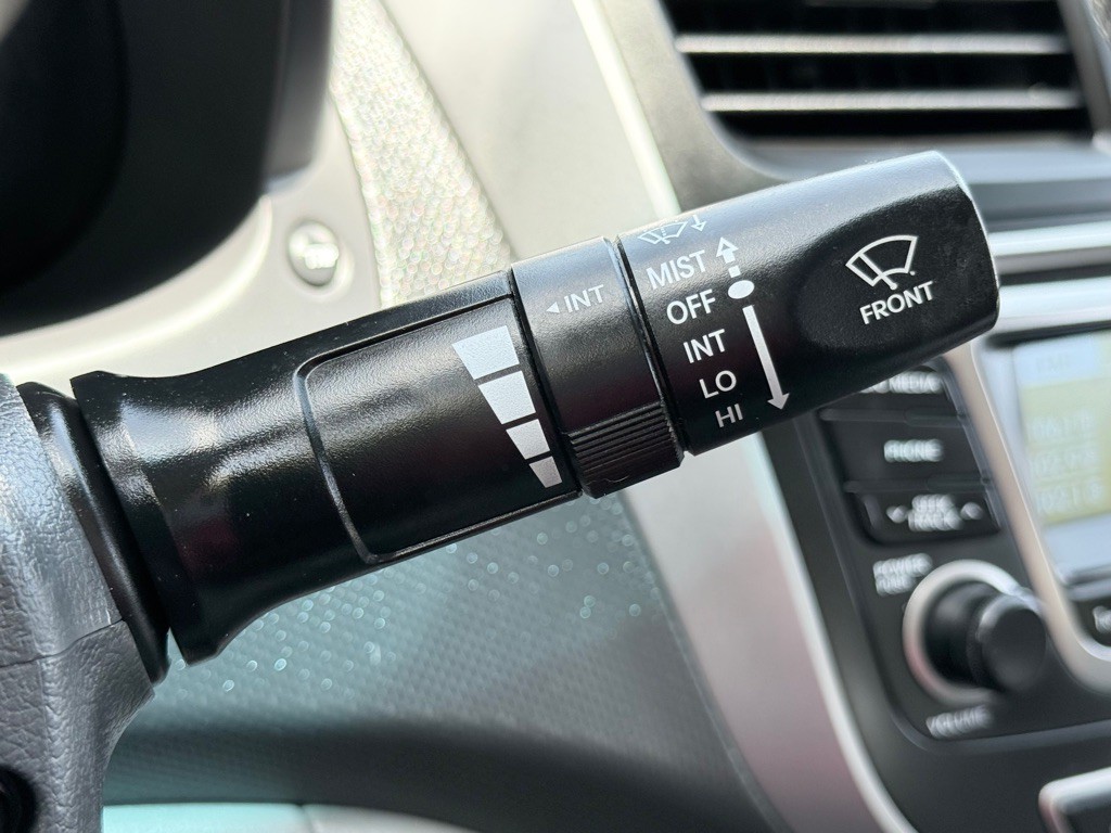 2017 Hyundai Accent Image 18