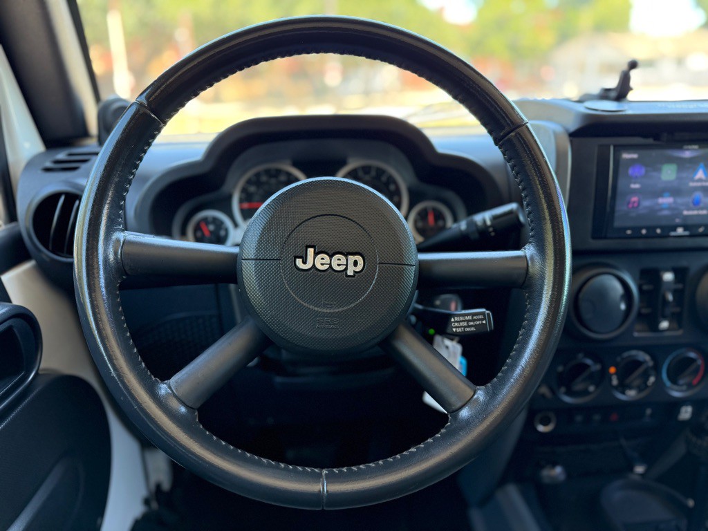 2010 Jeep Wrangler Unlimited Image 9