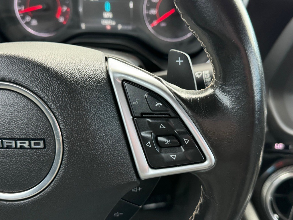 2018 Chevrolet Camaro Image 12