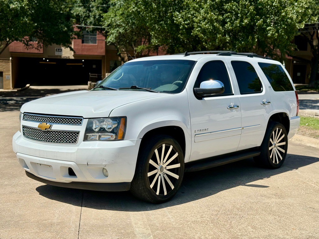 2009 Chevrolet Tahoe Image 1