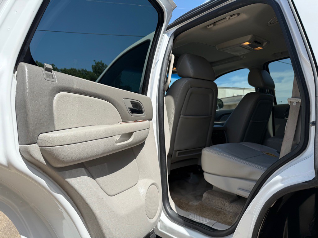 2009 Chevrolet Tahoe Image 23