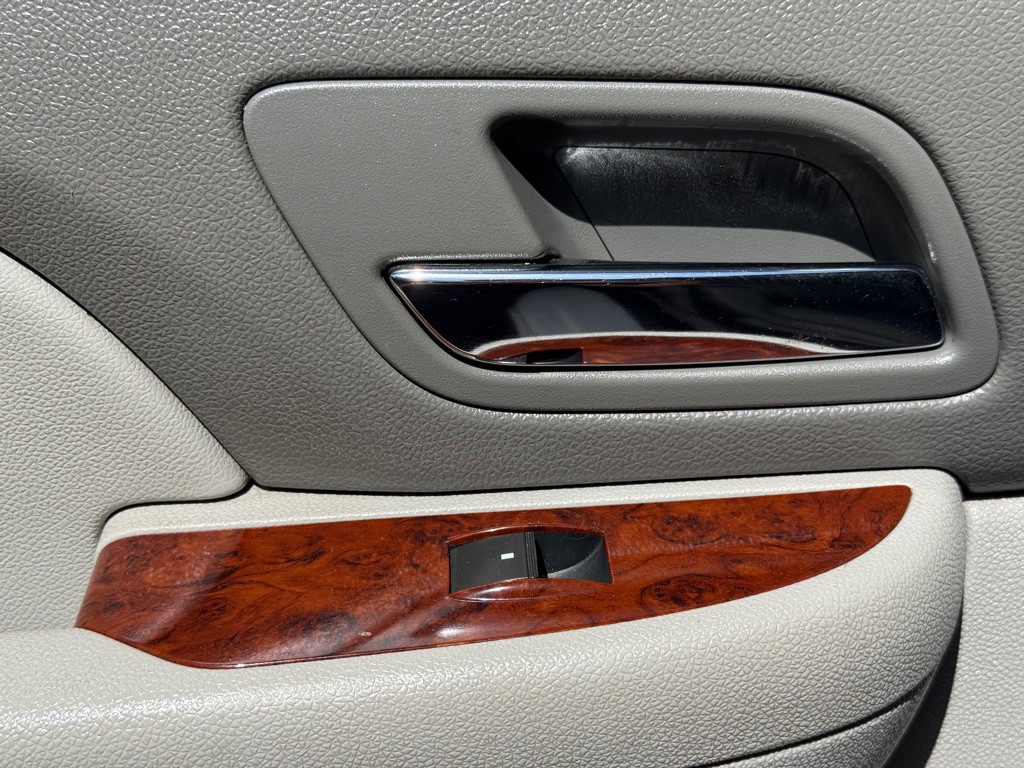 2009 Chevrolet Tahoe Image 25