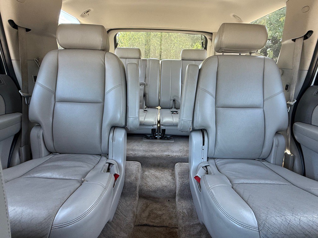 2009 Chevrolet Tahoe Image 28