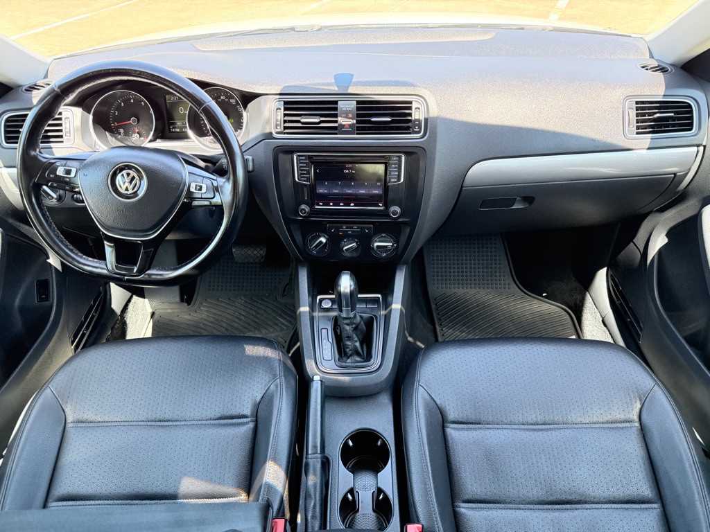 2017 Volkswagen Jetta Image 15