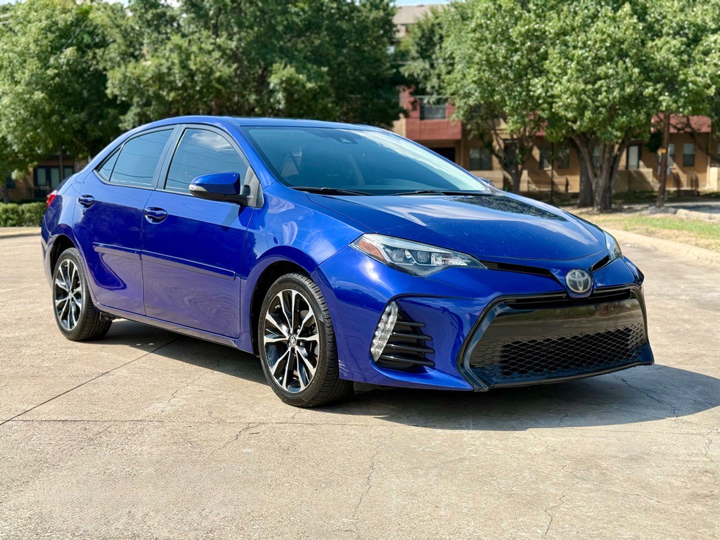 2018 Toyota Corolla Image 2