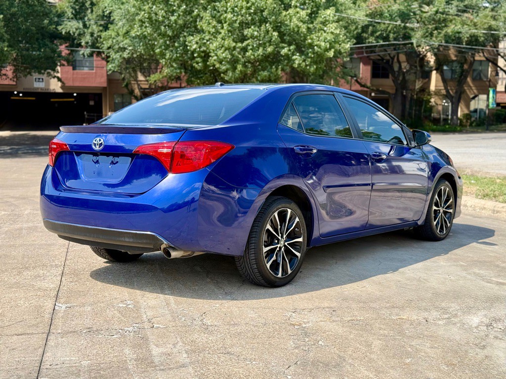 2018 Toyota Corolla Image 3