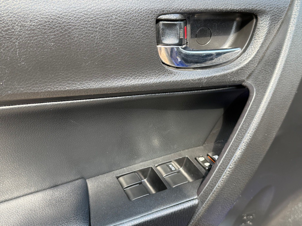 2018 Toyota Corolla Image 8
