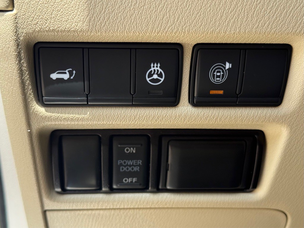 2018 INFINITI QX80 Image 9