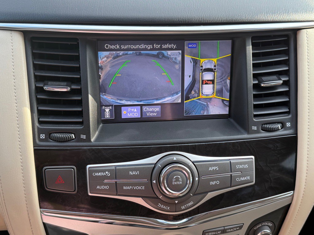 2018 INFINITI QX80 Image 18