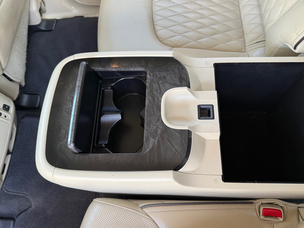 2018 INFINITI QX80 Image 29