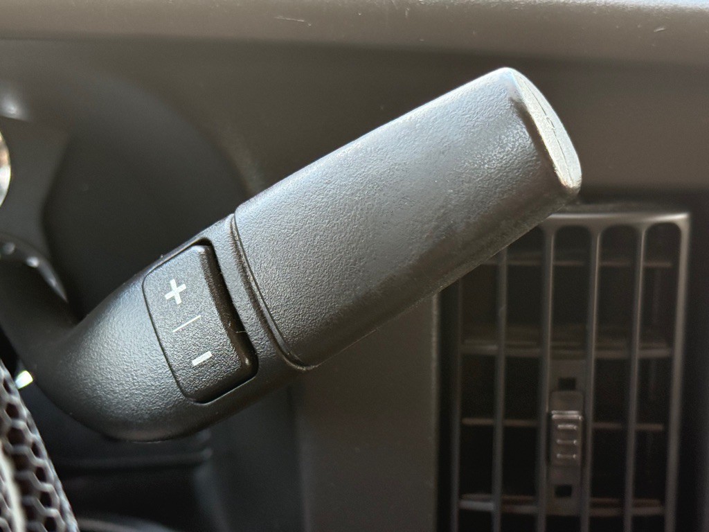 2014 Chevrolet Express Image 16