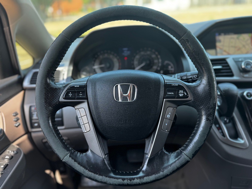 2014 Honda Odyssey Image 10