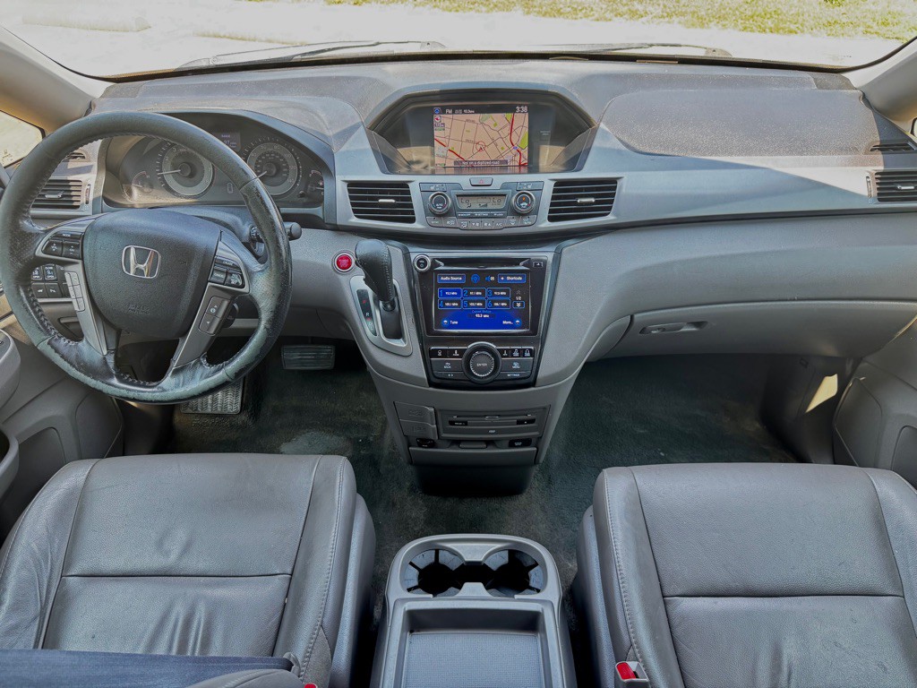 2014 Honda Odyssey Image 16