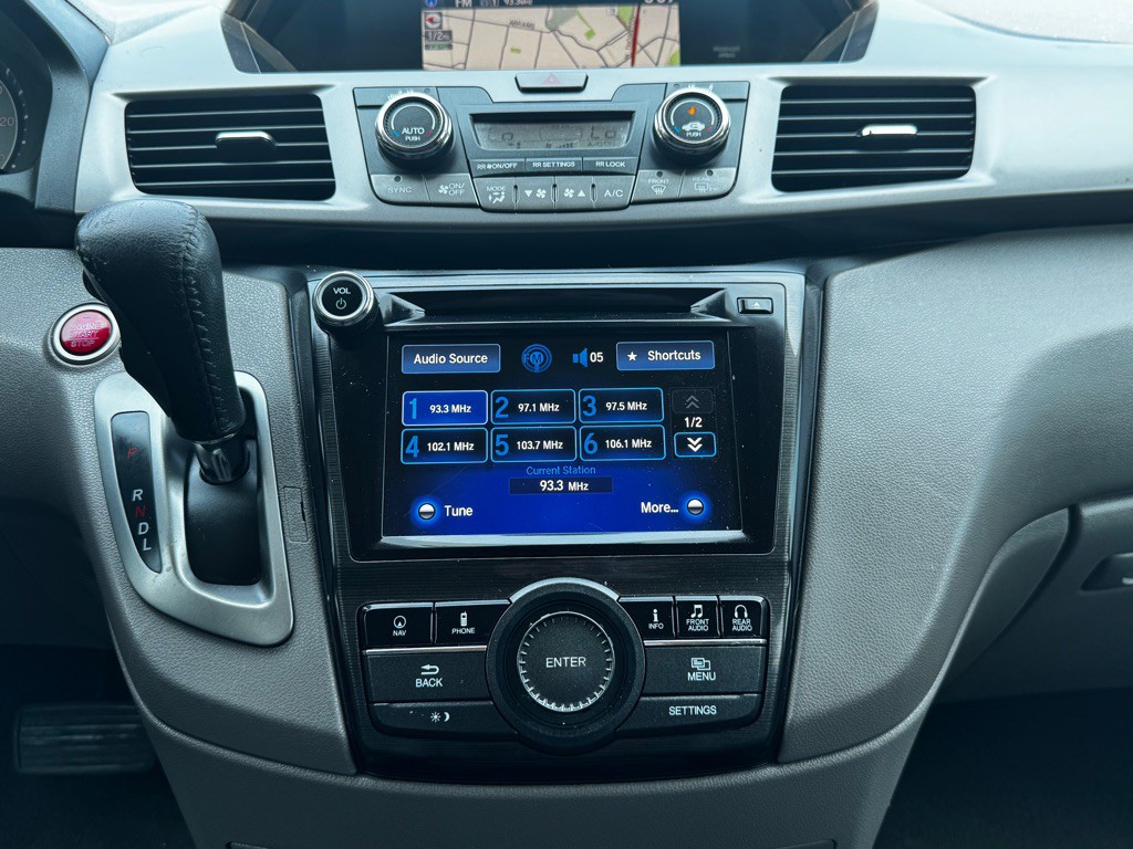 2014 Honda Odyssey Image 18