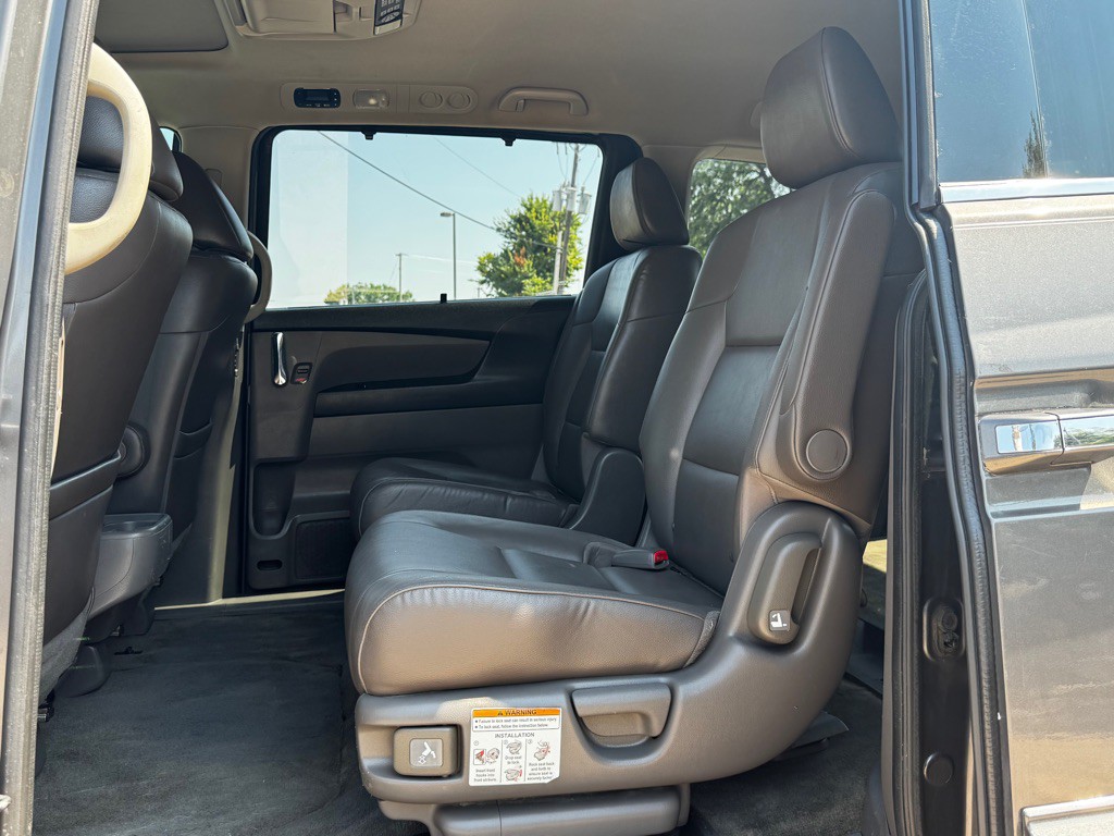 2014 Honda Odyssey Image 24