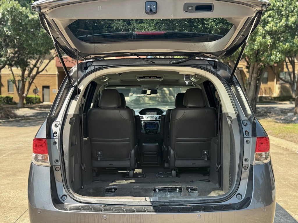 2014 Honda Odyssey Image 28