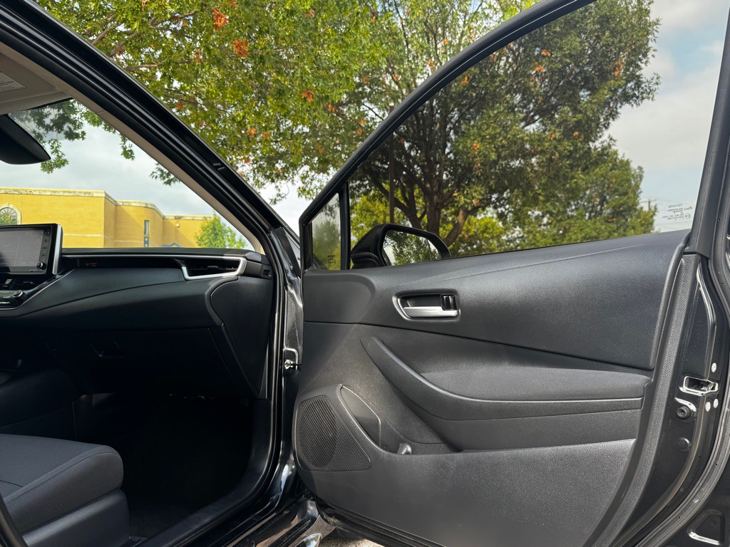 2021 Toyota Corolla Image 25
