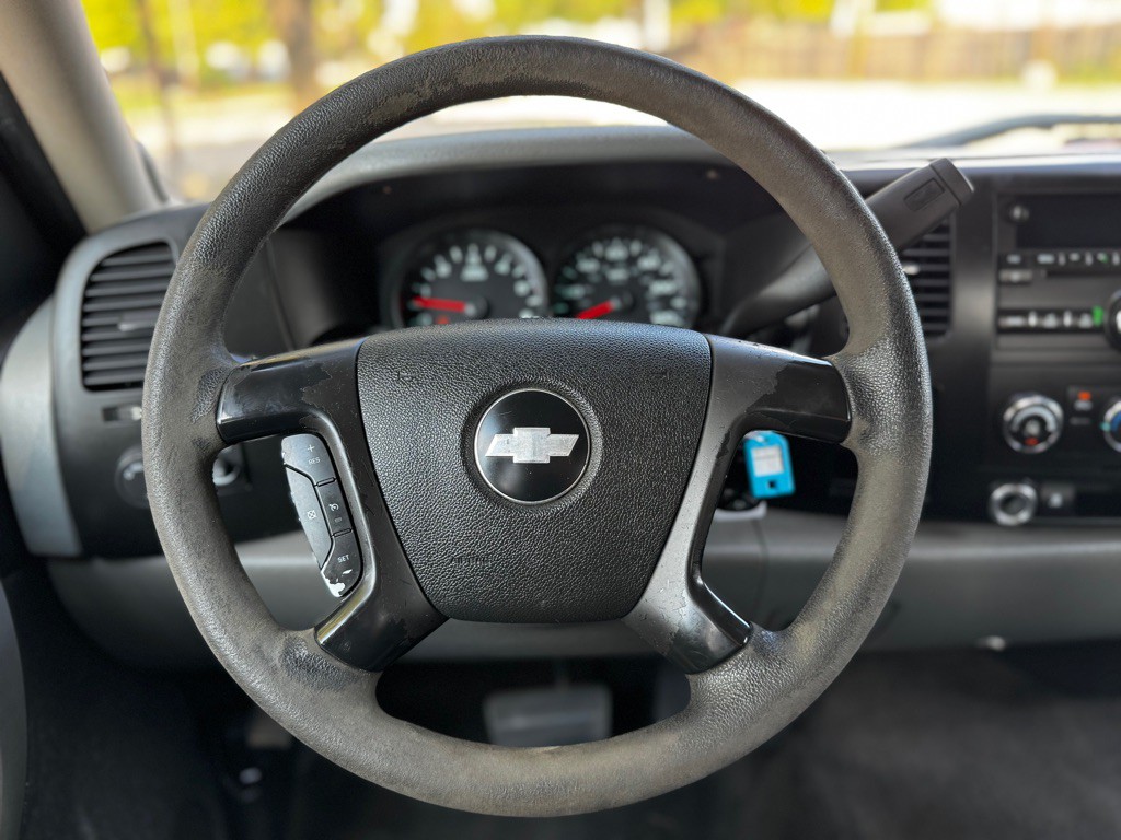2010 Chevrolet Silverado 1500 Image 8