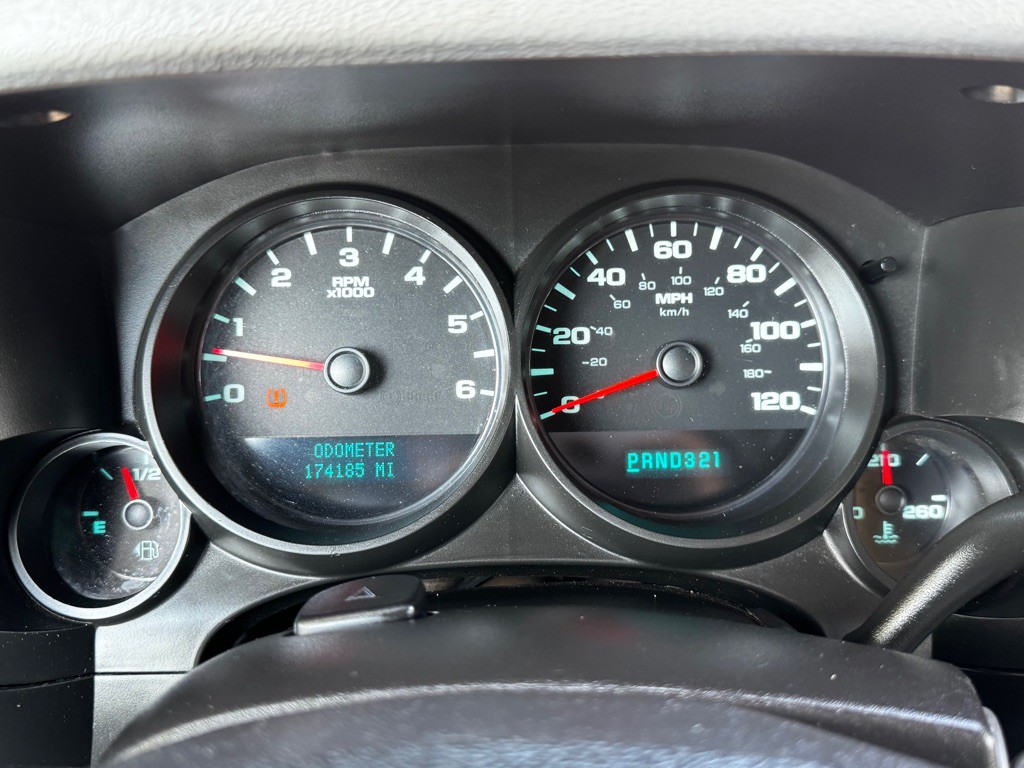 2010 Chevrolet Silverado 1500 Image 12