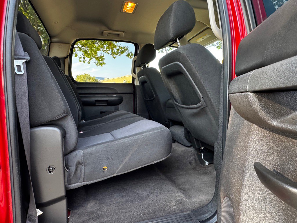 2010 Chevrolet Silverado 1500 Image 21