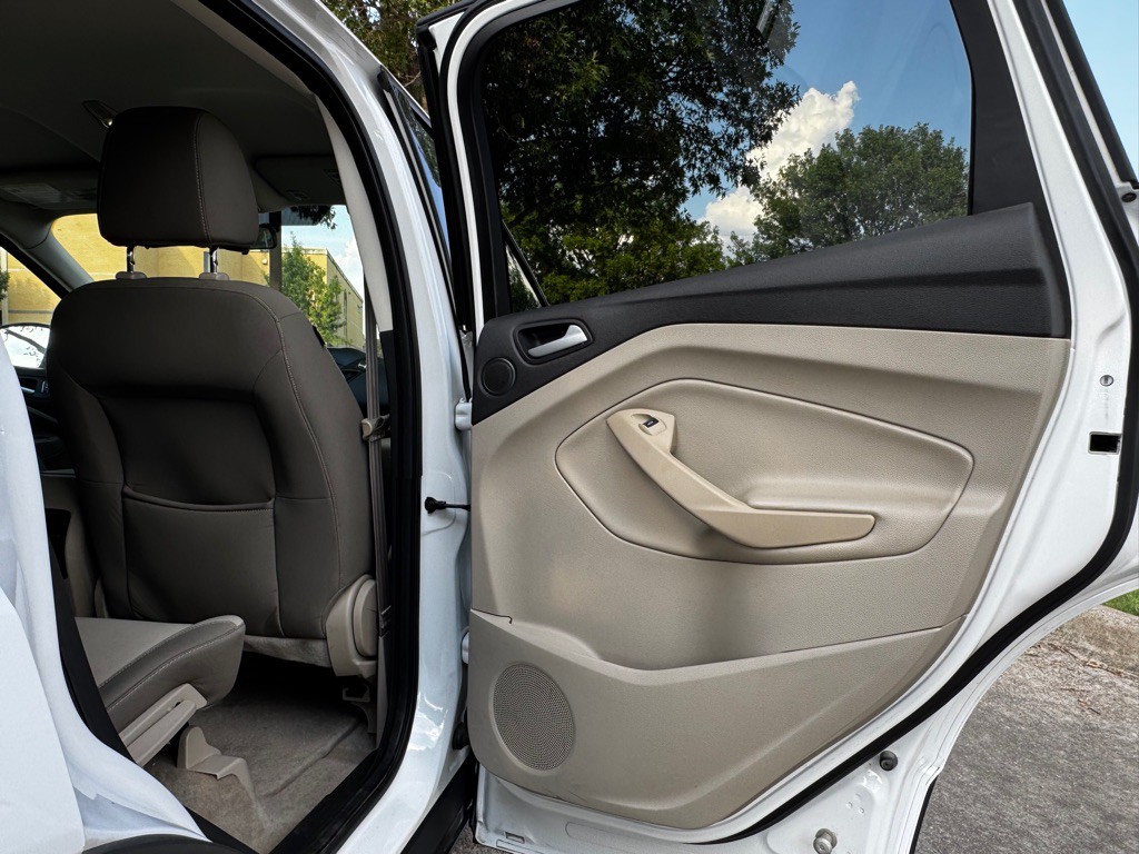 2013 Ford Escape Image 23