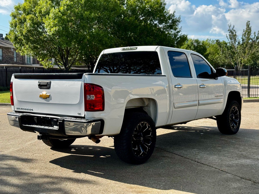 2013 Chevrolet Silverado 1500 Image 3
