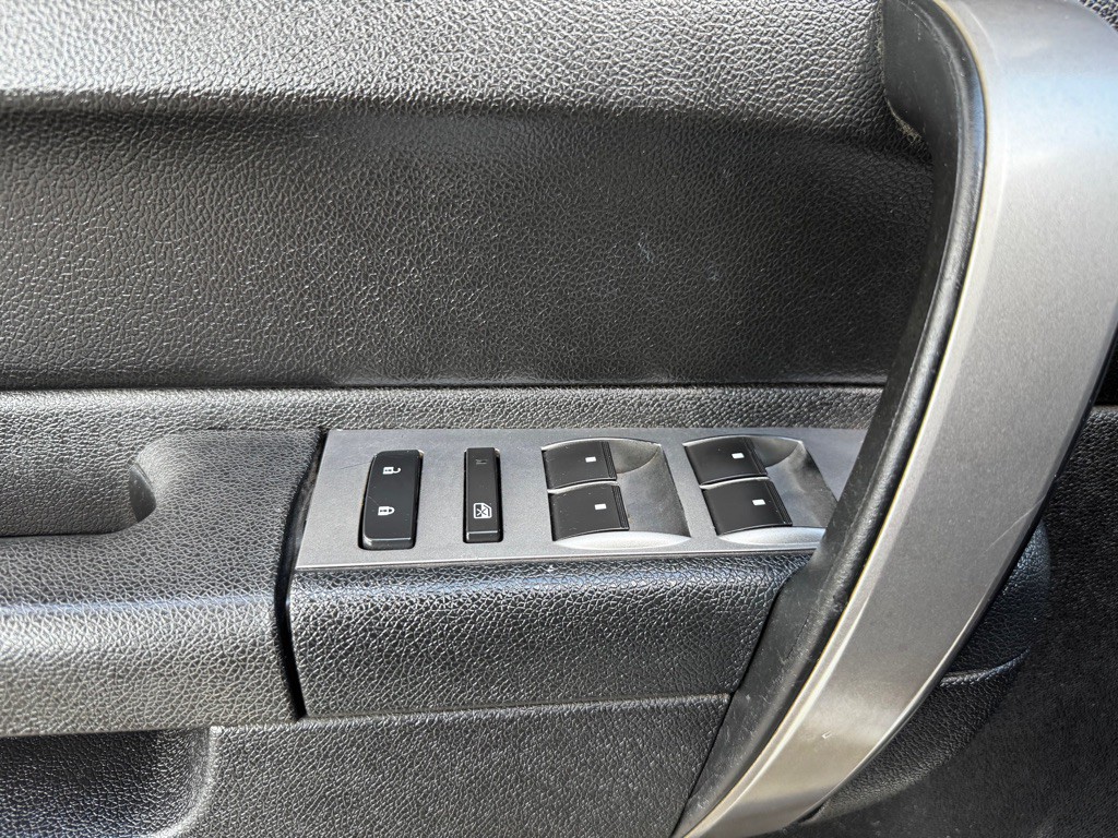 2013 Chevrolet Silverado 1500 Image 6