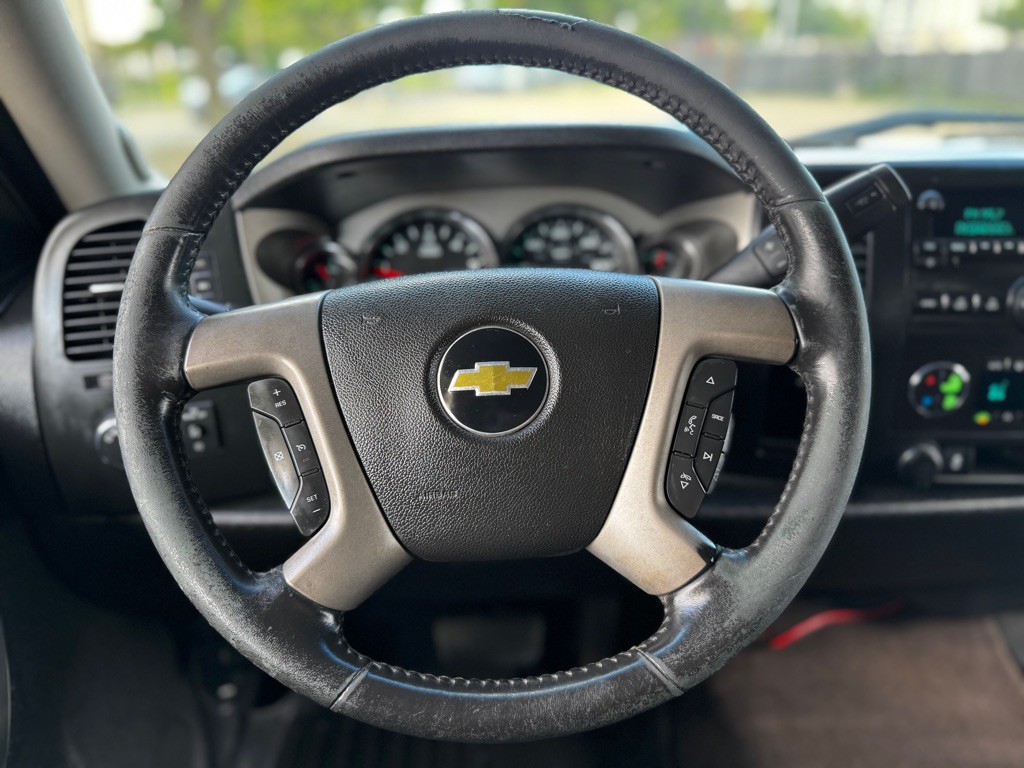 2013 Chevrolet Silverado 1500 Image 8