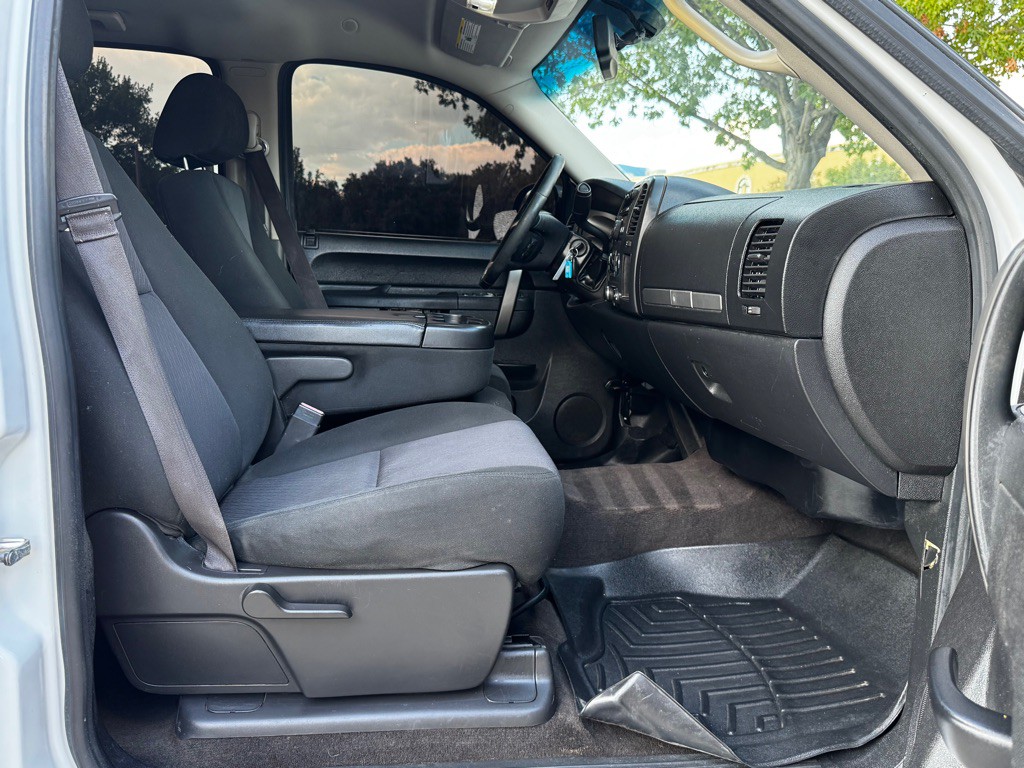2013 Chevrolet Silverado 1500 Image 19