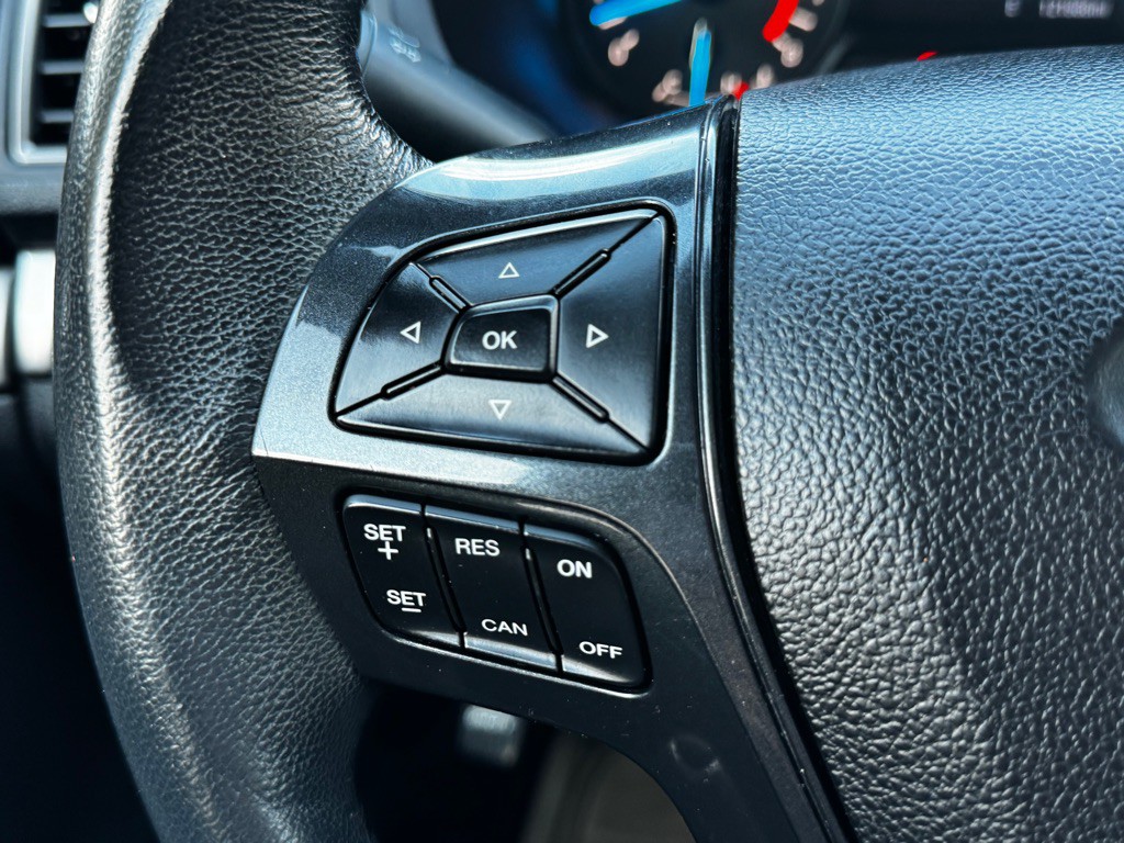2019 Ford Explorer Image 11