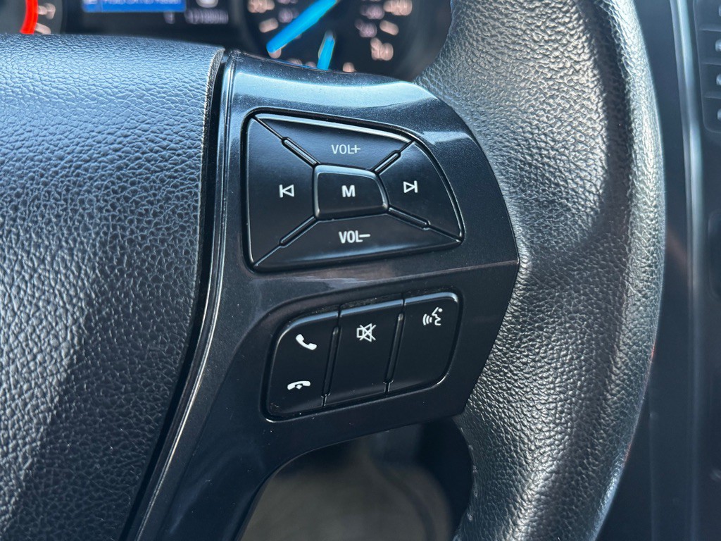 2019 Ford Explorer Image 12