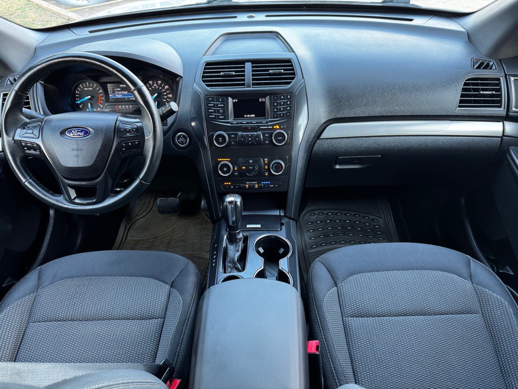 2019 Ford Explorer Image 16