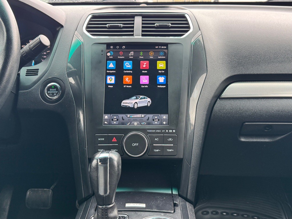2019 Ford Explorer Image 17
