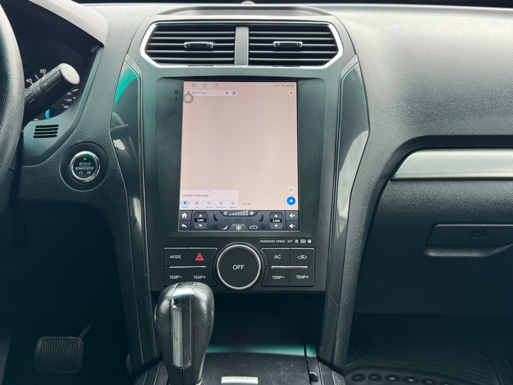 2019 Ford Explorer Image 19