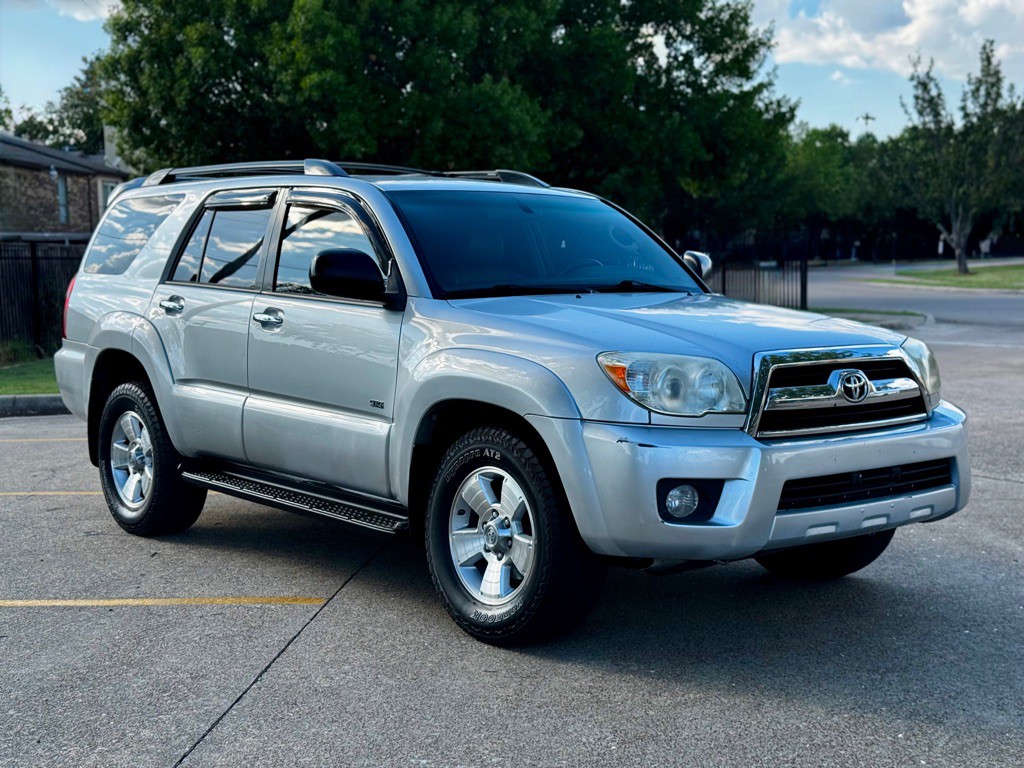 2008 Toyota 4Runner Image 2
